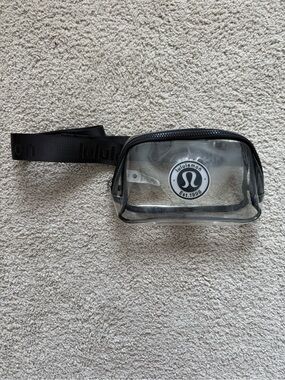 Lululemon Everywhere Belt Bag 1L Clear